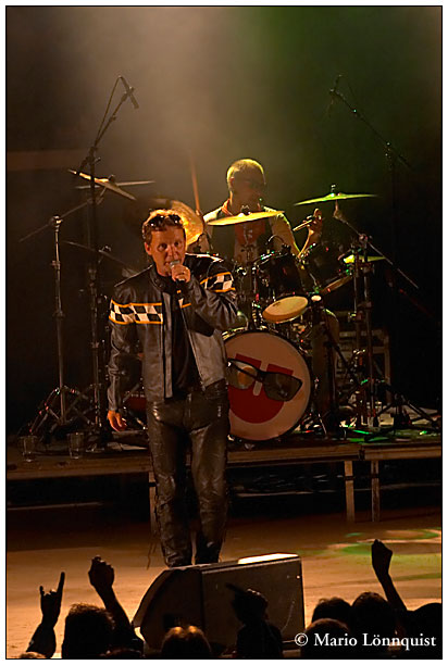 knutters_kisa_2005_crw_3002