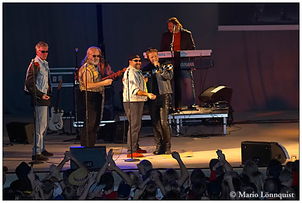 knutters_kisa_2005_crw_3030