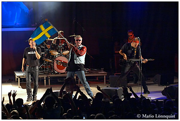 knutters_kisa_2005_crw_3304